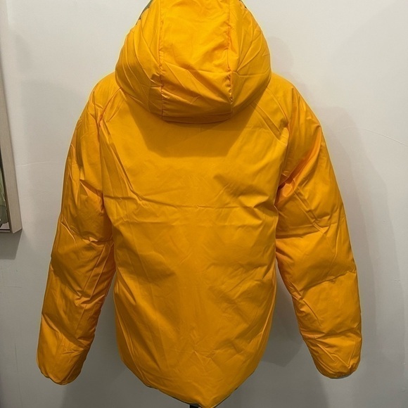 THE NORTH FACE
Boys' Reversible North Down Hooded Jacket - Picture 7 of 8